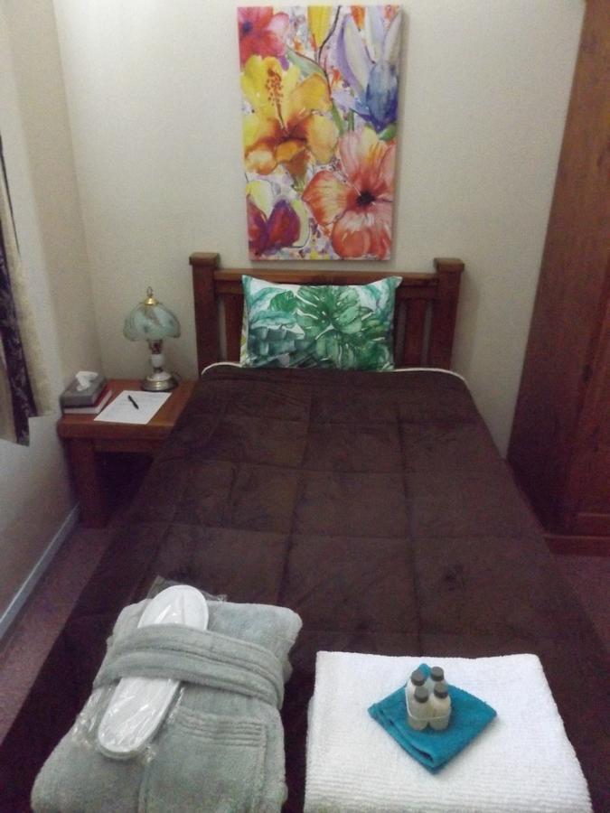 Queen Of The Murchison Guest House & Cafe Cue 外观 照片